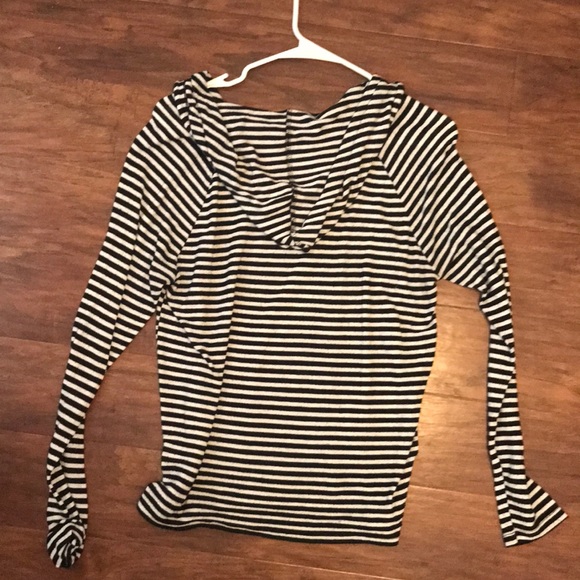 striped light sweatshirt - Picture 3 of 3
